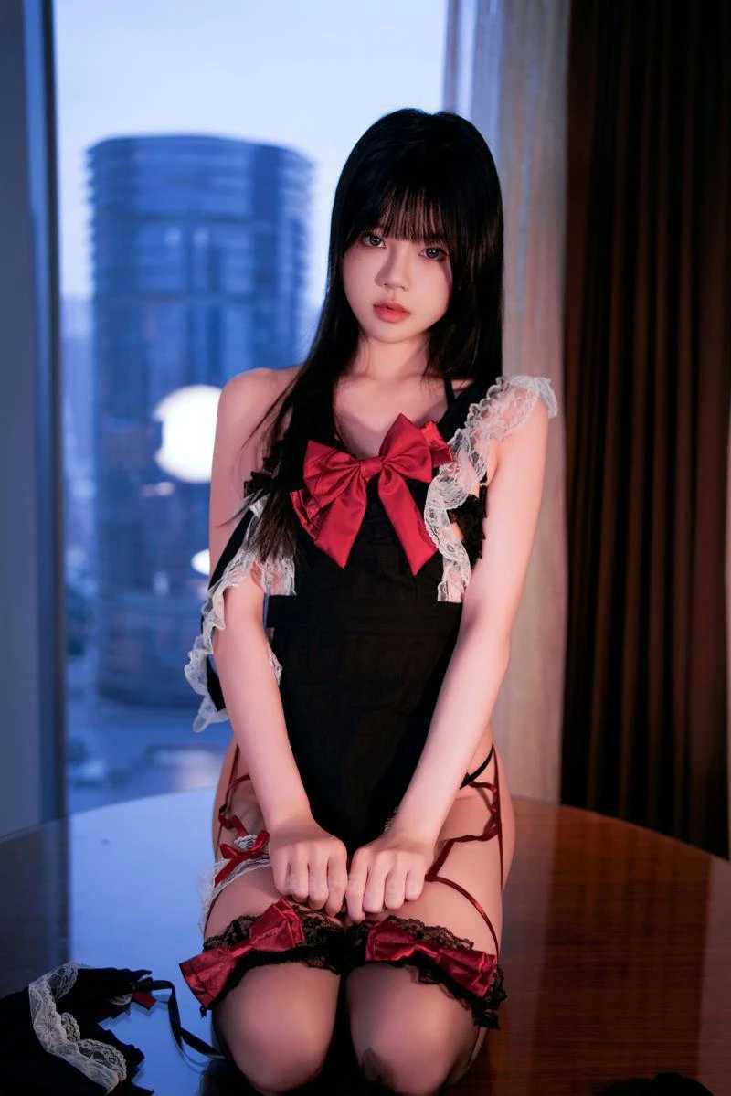 桜桃喵新作《蝴蝶结》：红黑蕾丝与极致纯欲的碰撞，这波安利老司机必入！ 第1张
